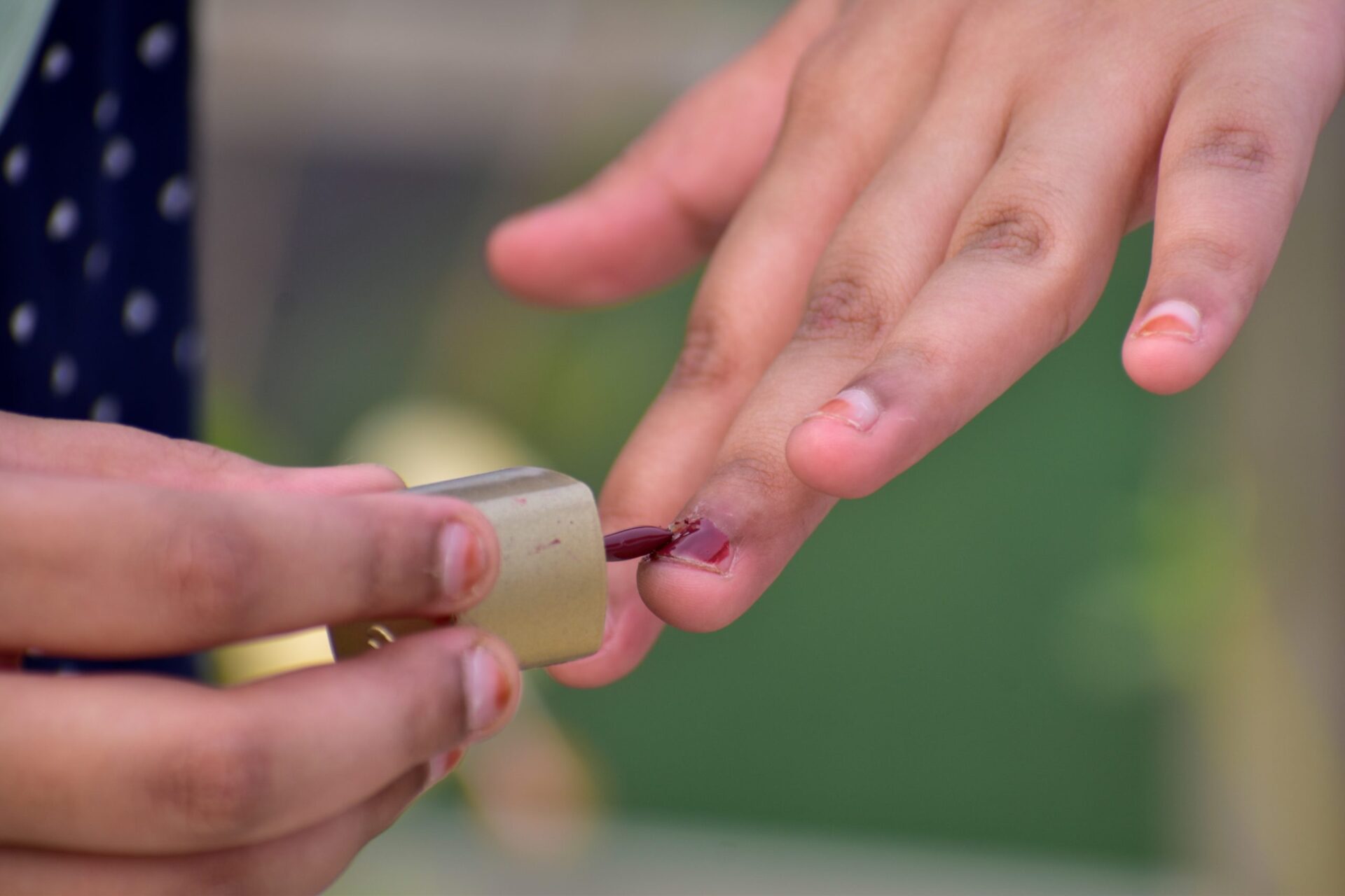 how-to-take-off-fake-nails-from-the-nail-salon